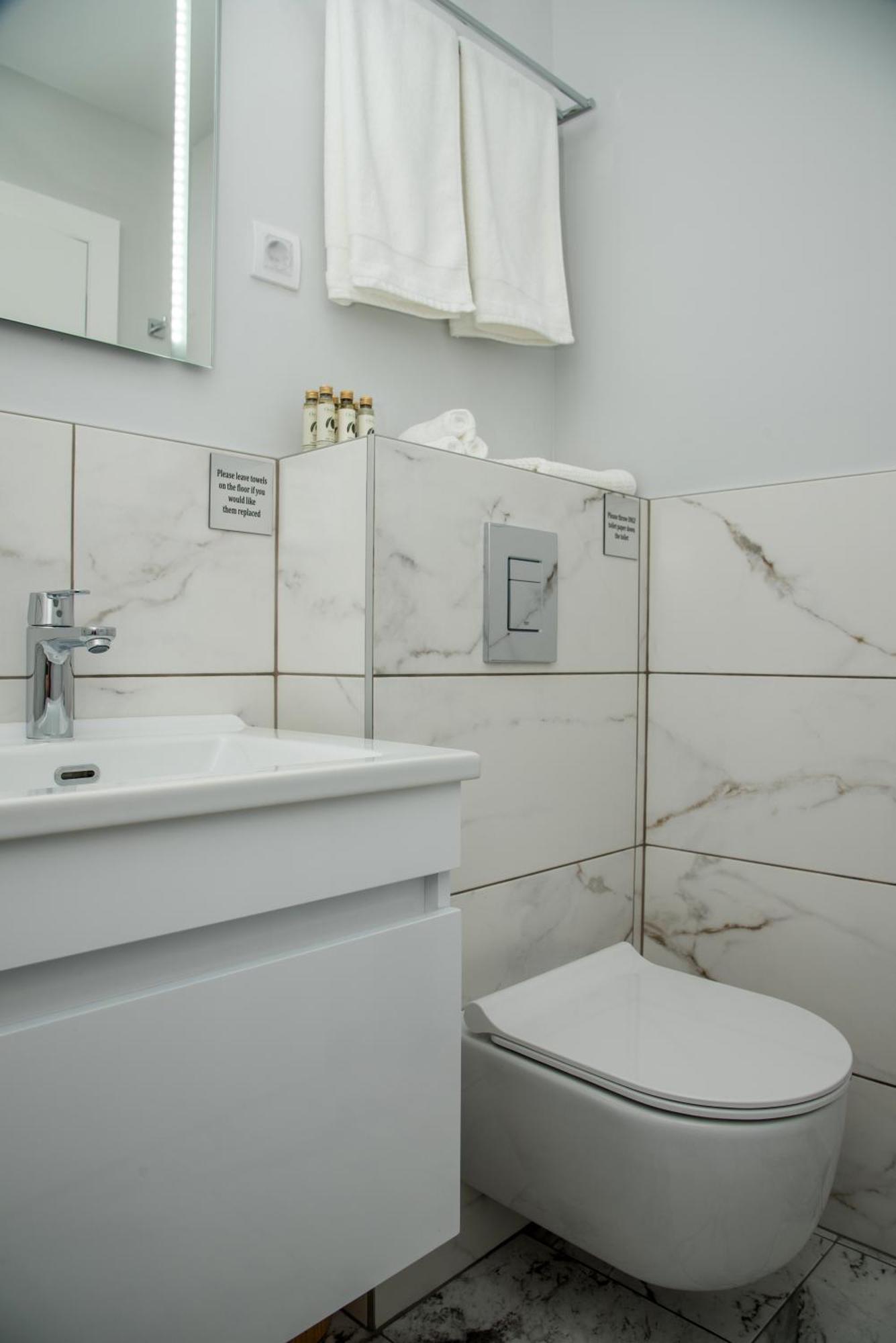 Republic Square Luxury Suites Beograd Eksteriør bilde